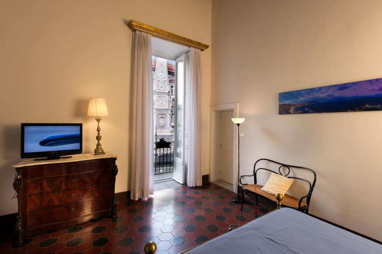 Domus Decumana Apartment Naples Exterior photo